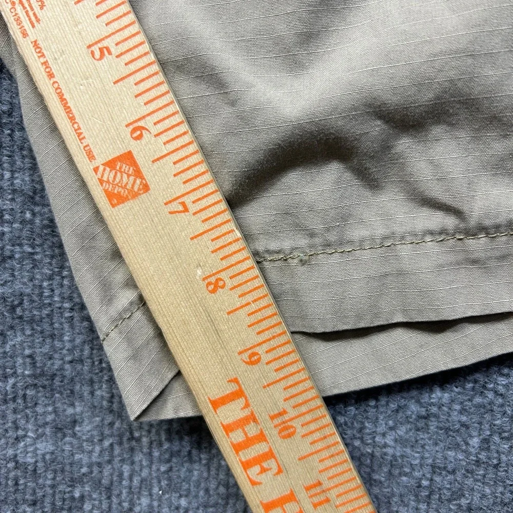Levi’s Cargo Shorts Men's Beige Ripstop 10